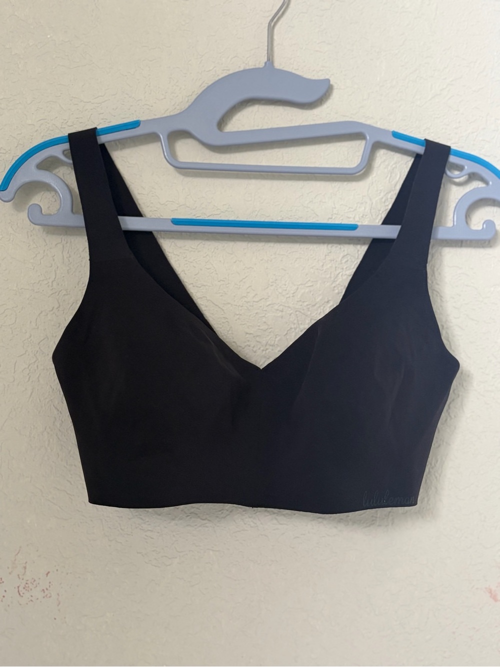 Lululemon Like Nothing Bra 34D Black Soft NEW
